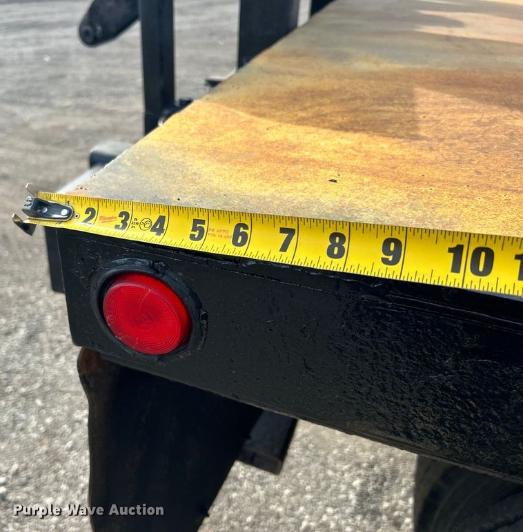 image for item EG1252 2002 Sterling L-Line crane truck