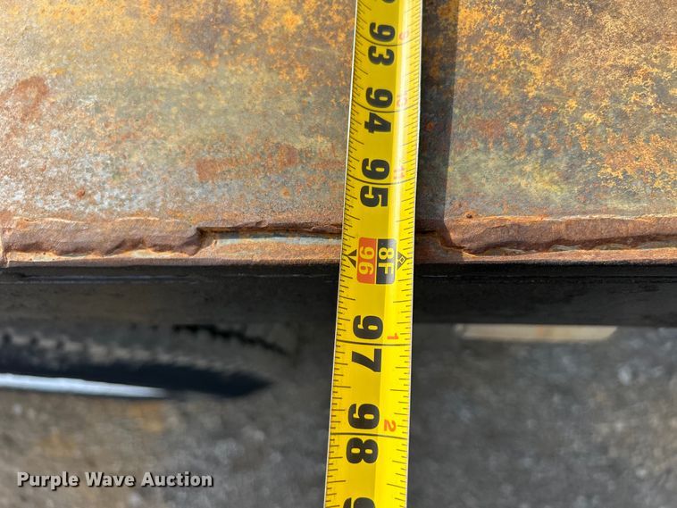 image for item EG1252 2002 Sterling L-Line crane truck