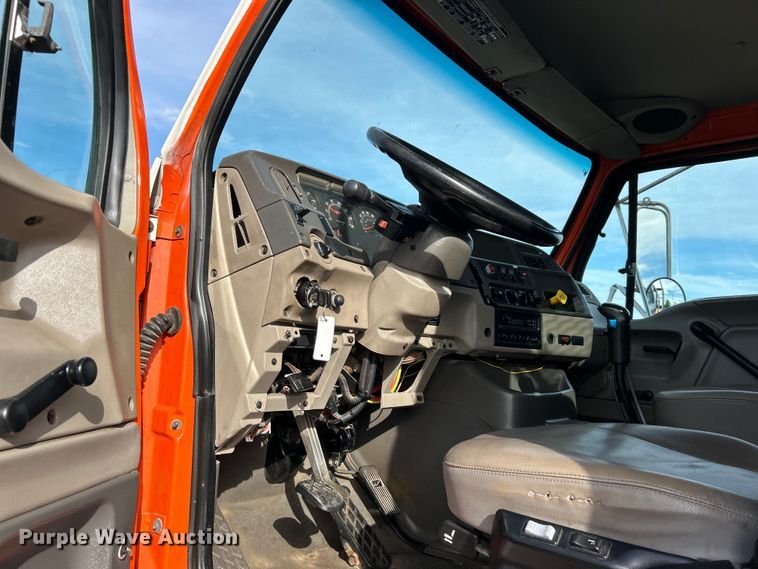 image for item EG1252 2002 Sterling L-Line crane truck