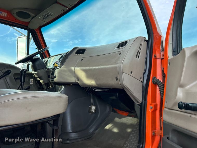 image for item EG1252 2002 Sterling L-Line crane truck