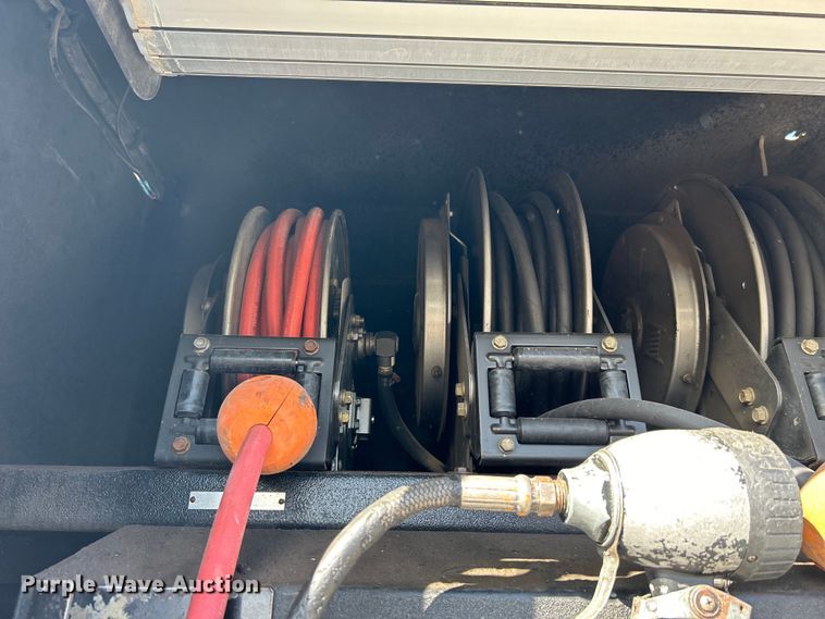 image for item EG1253 2012 Freightliner  Business Class M2 fuel / lube truck