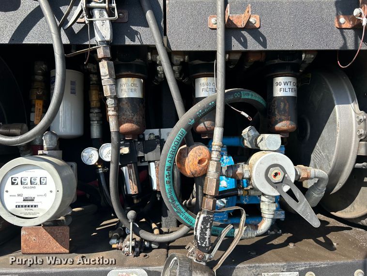 image for item EG1253 2012 Freightliner  Business Class M2 fuel / lube truck