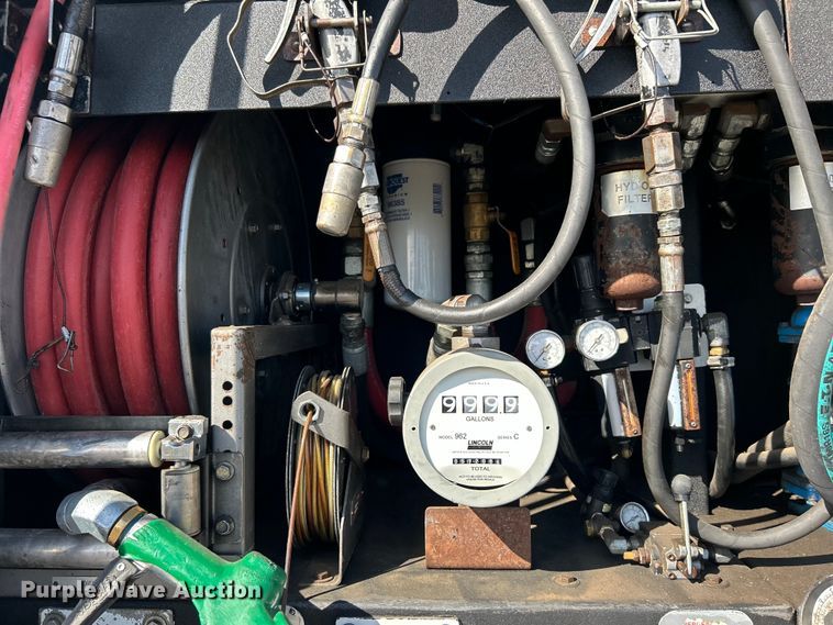 image for item EG1253 2012 Freightliner  Business Class M2 fuel / lube truck