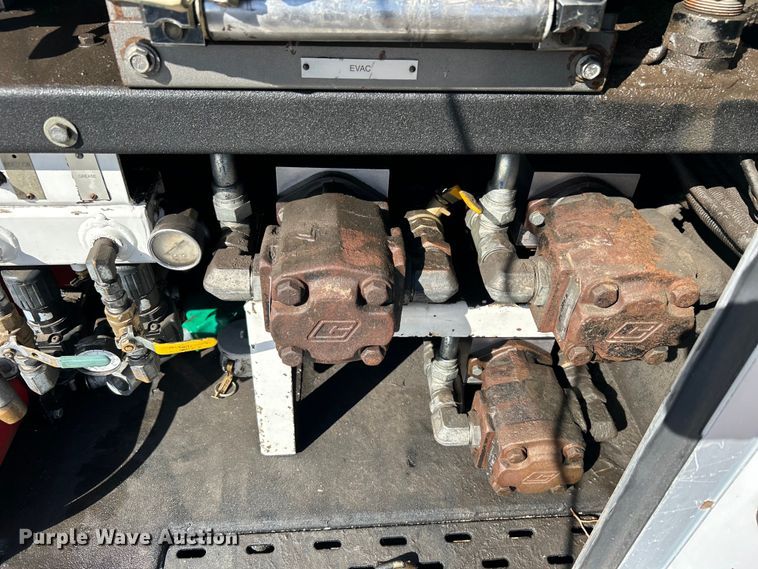 image for item EG1253 2012 Freightliner  Business Class M2 fuel / lube truck