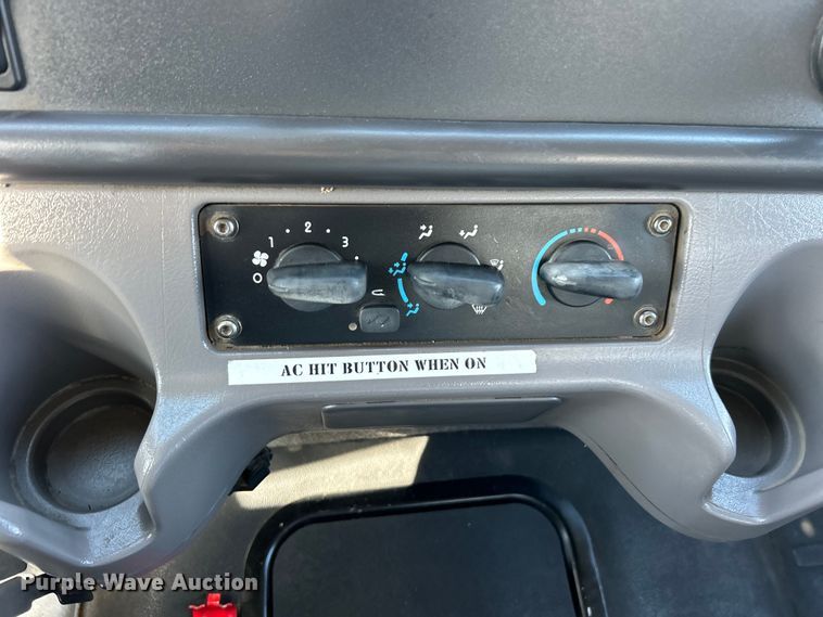 image for item EG1253 2012 Freightliner  Business Class M2 fuel / lube truck