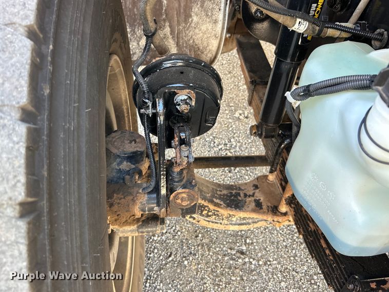 image for item EG1253 2012 Freightliner  Business Class M2 fuel / lube truck