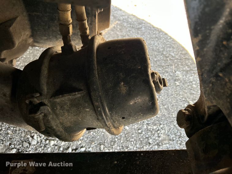 image for item EG1253 2012 Freightliner  Business Class M2 fuel / lube truck