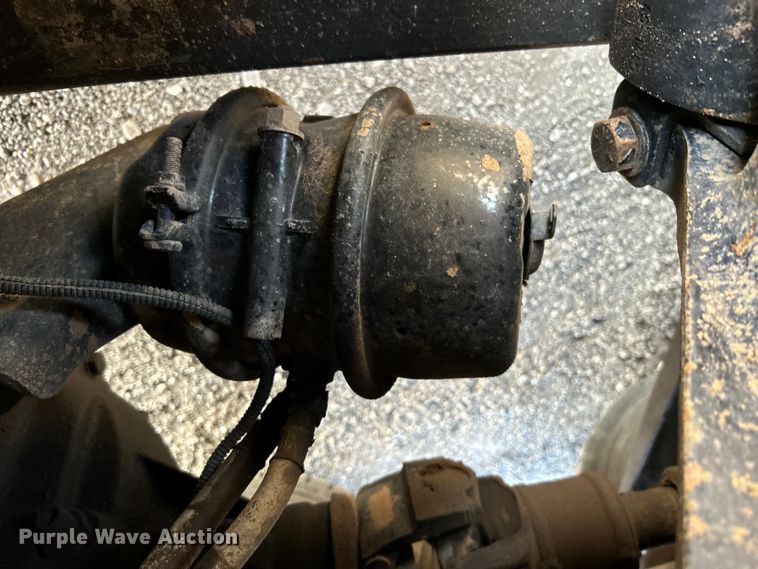 image for item EG1253 2012 Freightliner  Business Class M2 fuel / lube truck