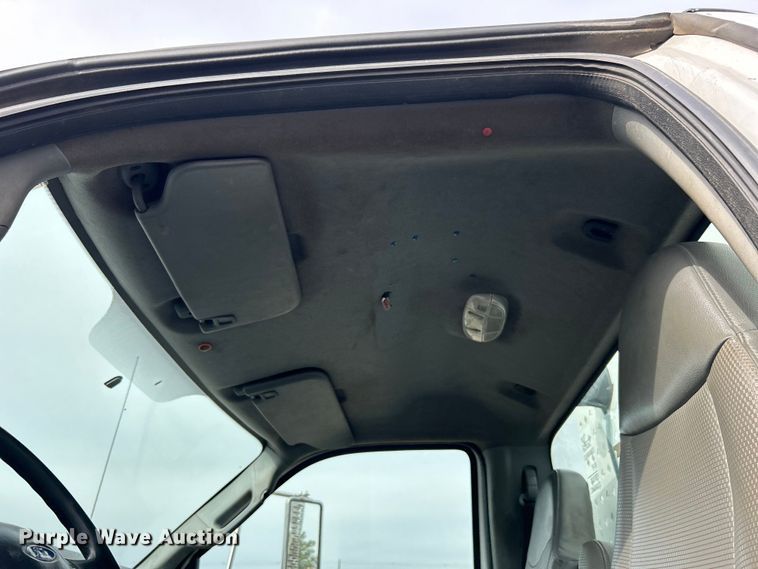 image for item EG1262 2013 Ford F650 Super Duty utility / service truck