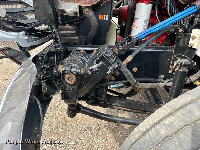 image for item EG1262 2013 Ford F650 Super Duty utility / service truck