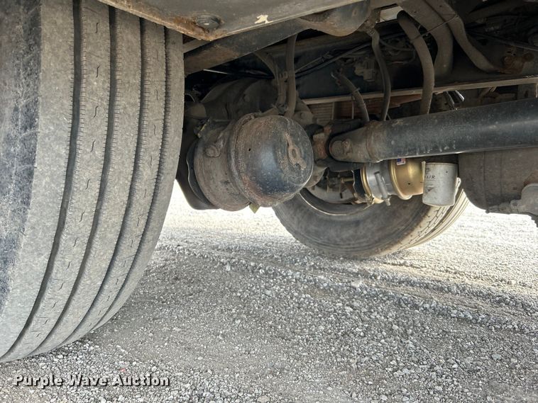 image for item EG1262 2013 Ford F650 Super Duty utility / service truck