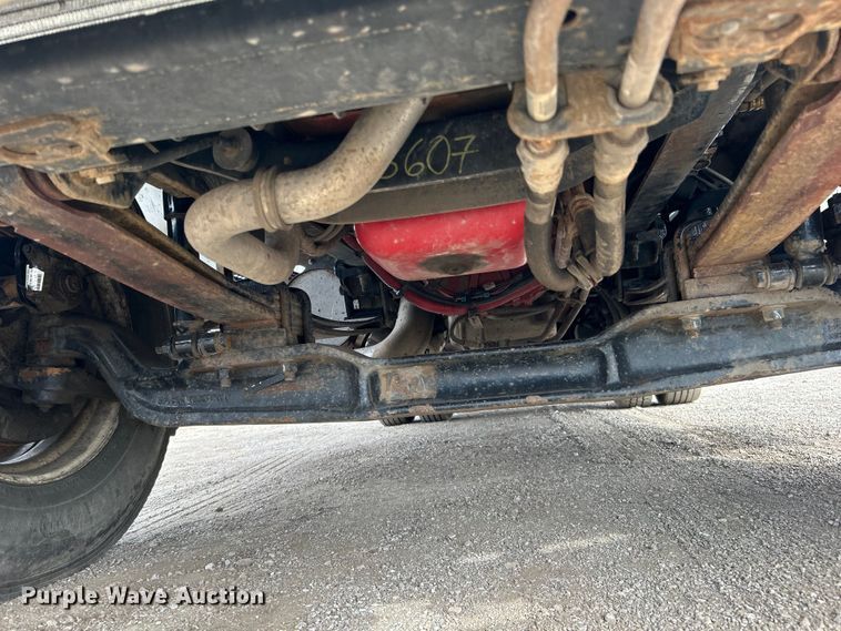 image for item EG1262 2013 Ford F650 Super Duty utility / service truck