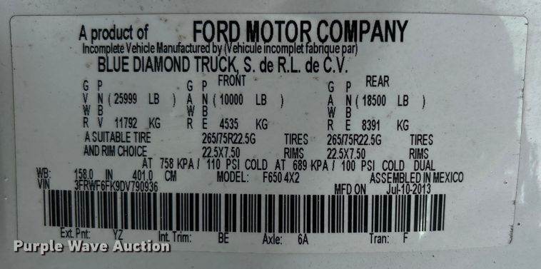 image for item EG1262 2013 Ford F650 Super Duty utility / service truck