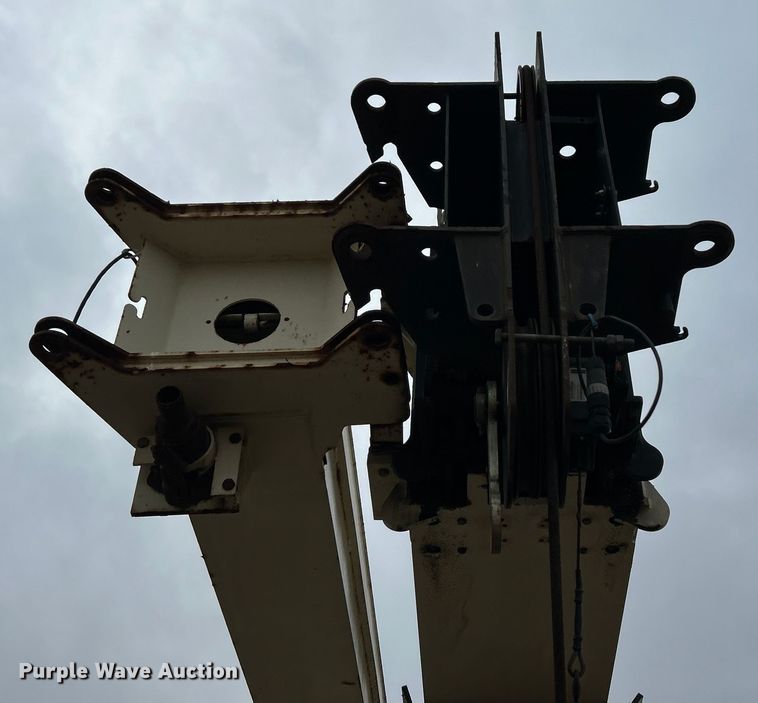 image for item EG1263 2006 Sterling L-Line crane truck