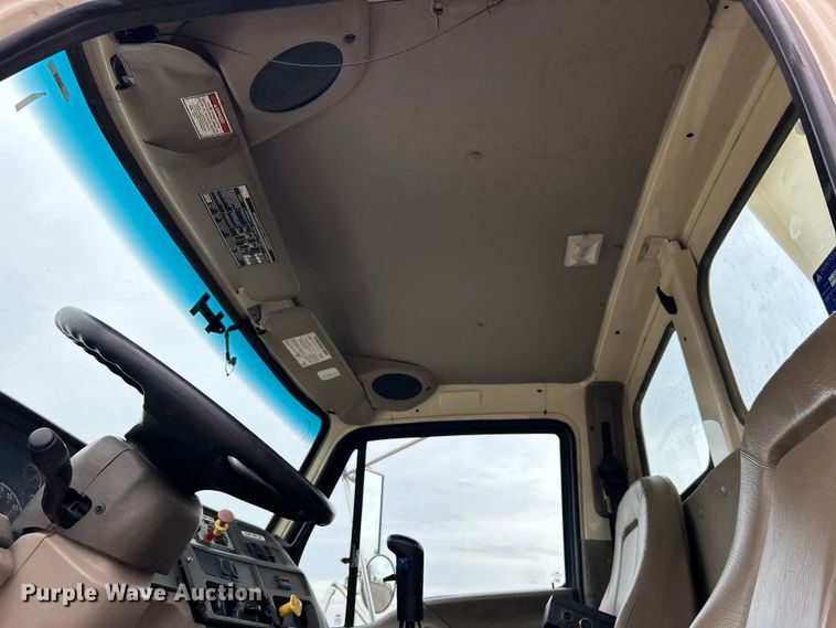 image for item EG1263 2006 Sterling L-Line crane truck