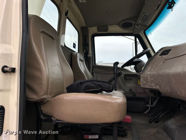 image for item EG1263 2006 Sterling L-Line crane truck