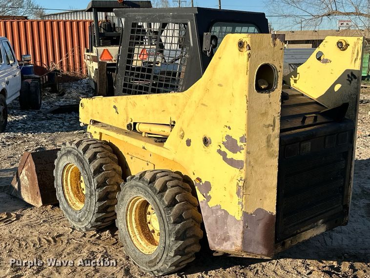 image for item EH3842 Gehl skid steer loader