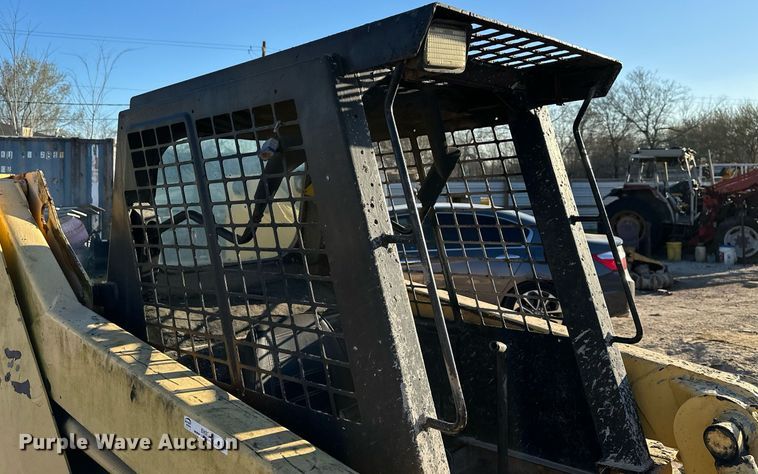 image for item EH3842 Gehl skid steer loader