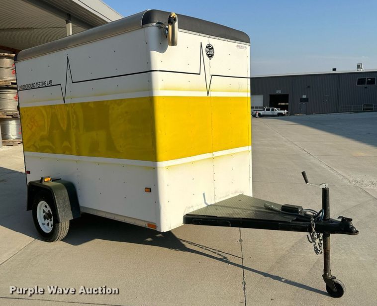 image for item EH6518 1994 Wells Cargo SW8 enclosed cargo trailer