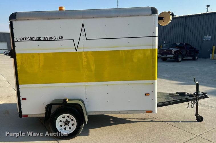 image for item EH6518 1994 Wells Cargo SW8 enclosed cargo trailer