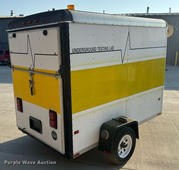image for item EH6518 1994 Wells Cargo SW8 enclosed cargo trailer