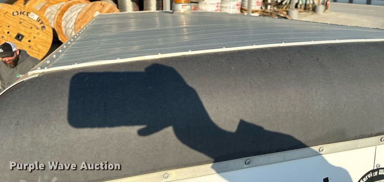 image for item EH6518 1994 Wells Cargo SW8 enclosed cargo trailer