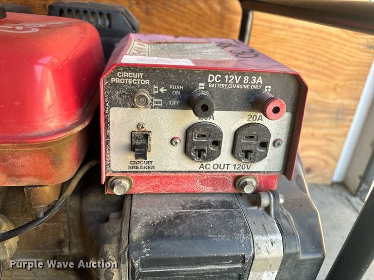 image for item EH6518 1994 Wells Cargo SW8 enclosed cargo trailer