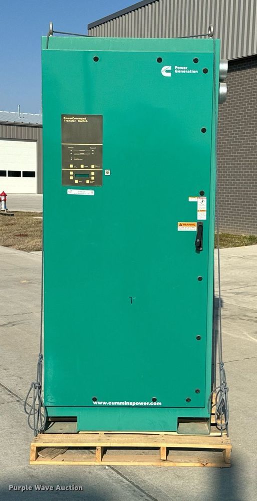 image for item EH6520 Cummins PowerCommand OTPCE-1421096 transfer switch