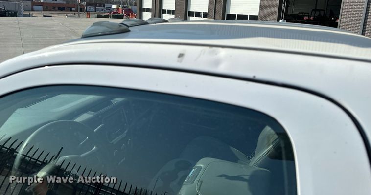 image for item EH6523 2014 Dodge Ram 5500HD bucket truck