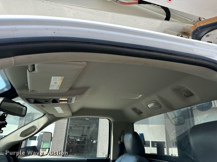 image for item EH6523 2014 Dodge Ram 5500HD bucket truck