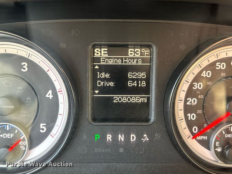 image for item EH6523 2014 Dodge Ram 5500HD bucket truck