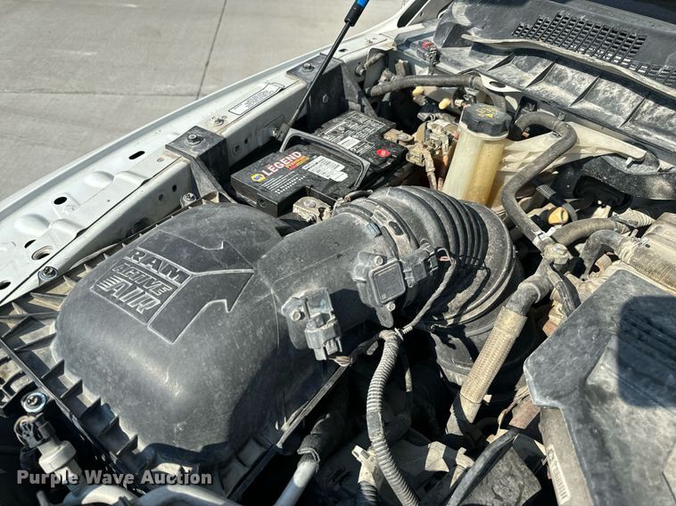 image for item EH6523 2014 Dodge Ram 5500HD bucket truck