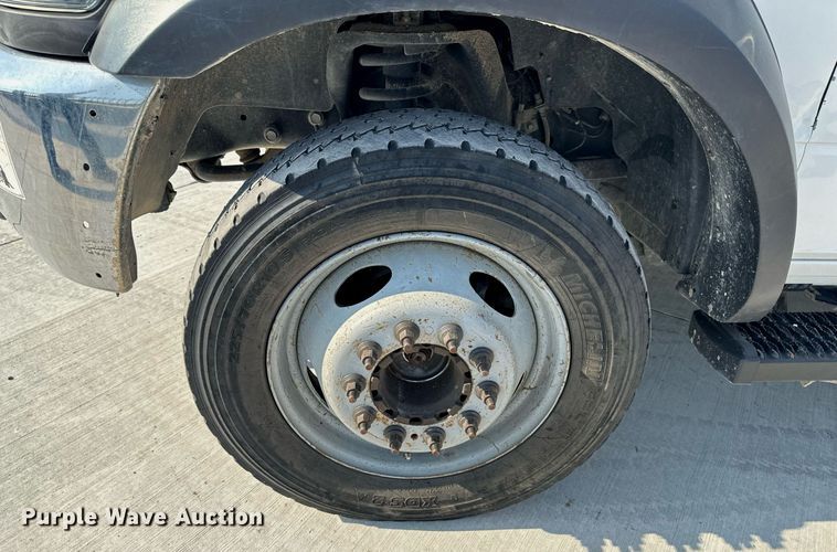 image for item EH6523 2014 Dodge Ram 5500HD bucket truck