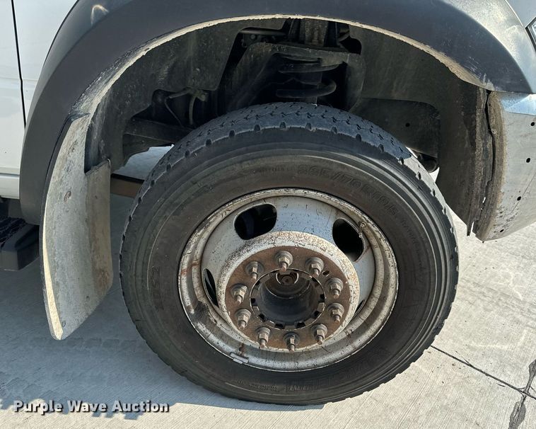 image for item EH6523 2014 Dodge Ram 5500HD bucket truck