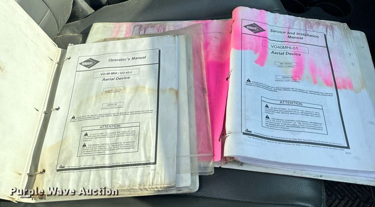 image for item EH6523 2014 Dodge Ram 5500HD bucket truck