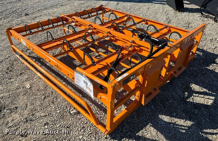 image for item EH6538 2023 LandHonor HAG-12-24Q skid steer bale accumulator grapple
