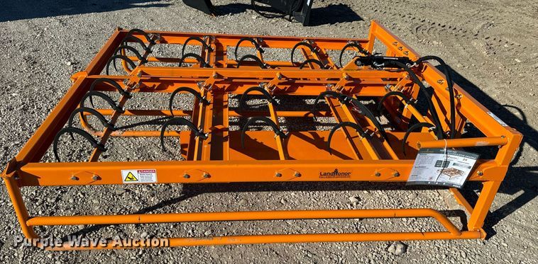 image for item EH6538 2023 LandHonor HAG-12-24Q skid steer bale accumulator grapple