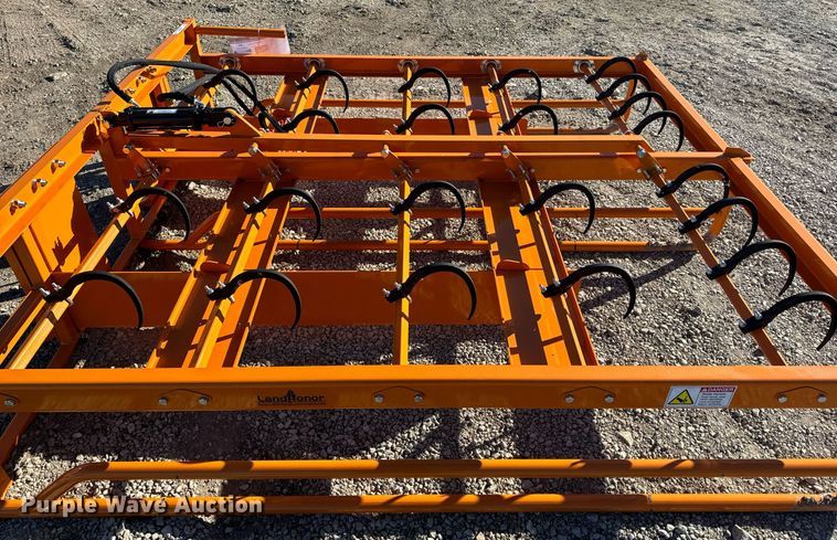 image for item EH6538 2023 LandHonor HAG-12-24Q skid steer bale accumulator grapple
