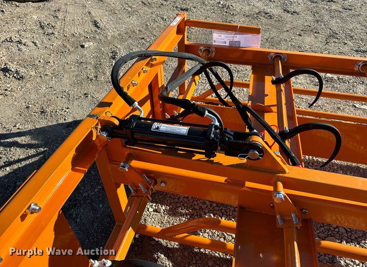 image for item EH6538 2023 LandHonor HAG-12-24Q skid steer bale accumulator grapple