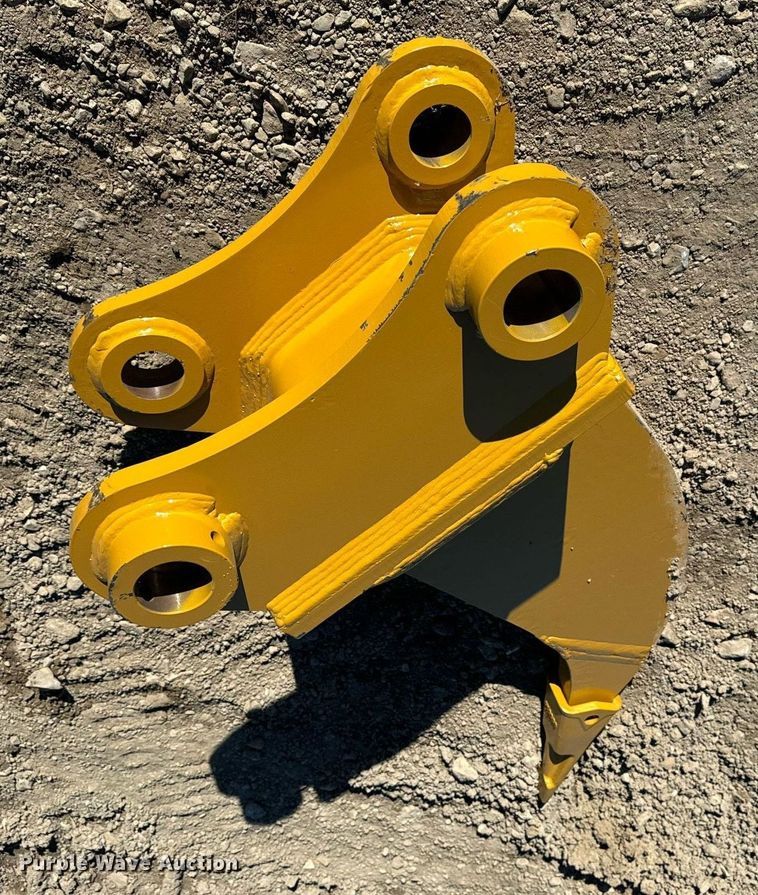 image for item EH6540 2023 Landhero  CAT312/313 excavator ripper tooth