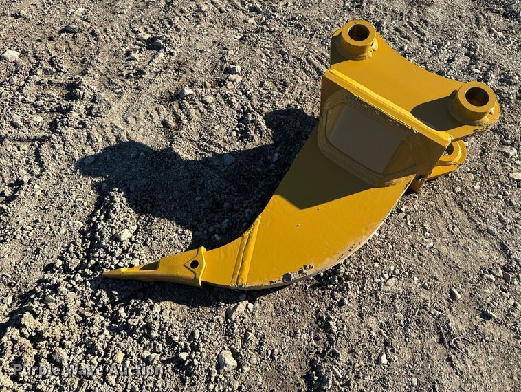 image for item EH6540 2023 Landhero  CAT312/313 excavator ripper tooth