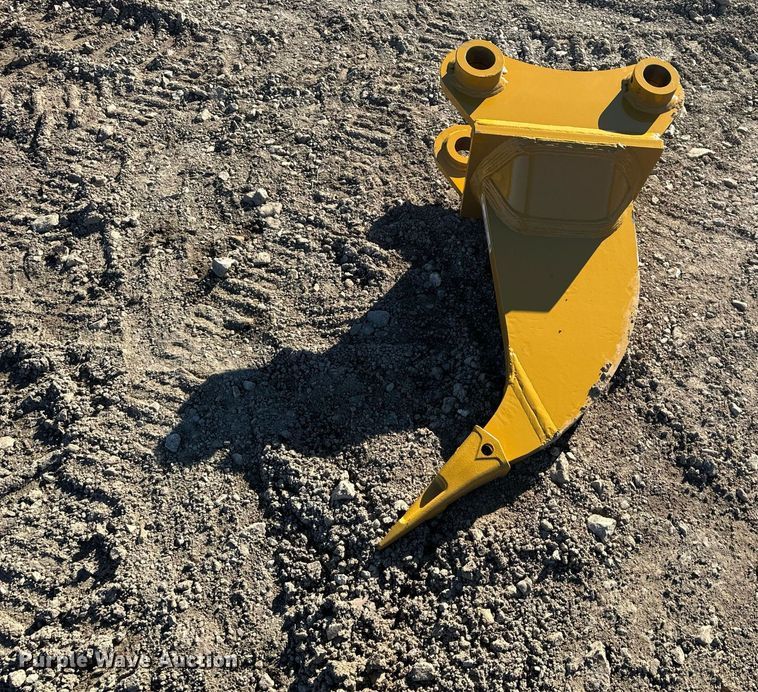 image for item EH6540 2023 Landhero  CAT312/313 excavator ripper tooth