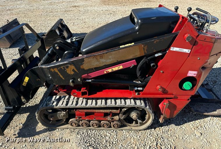 image for item EH6541 Toro Dingo TX525  compact utility loader