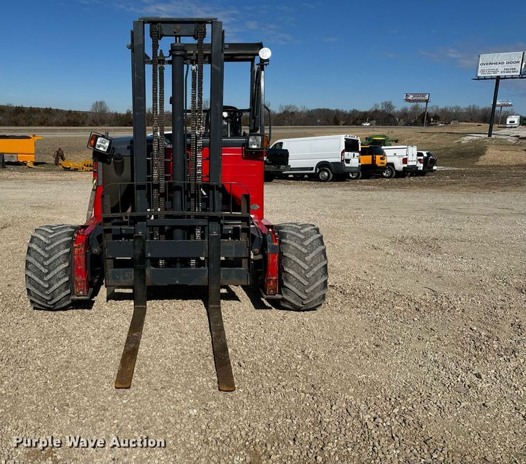 image for item EH6548 2006 Moffett M55 forklift