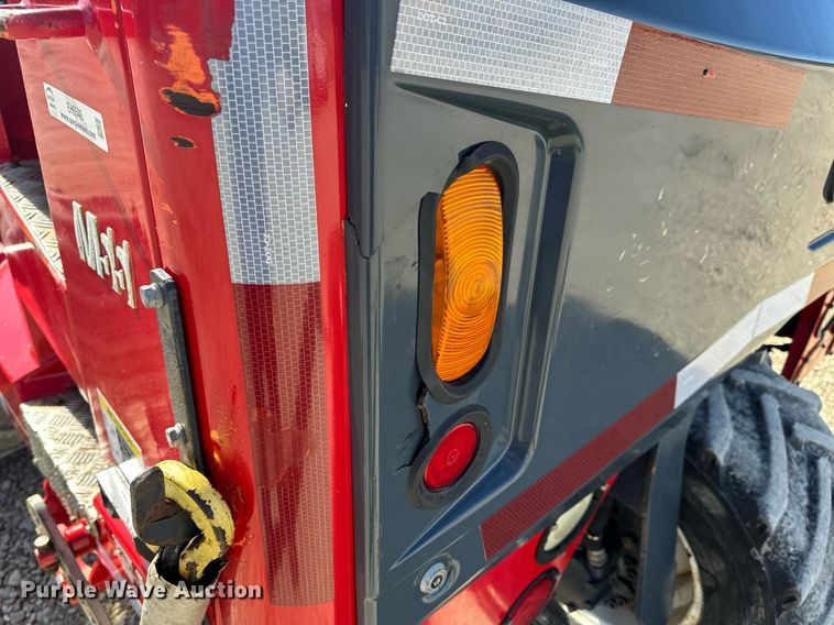 image for item EH6548 2006 Moffett M55 forklift