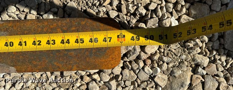 image for item EH6548 2006 Moffett M55 forklift