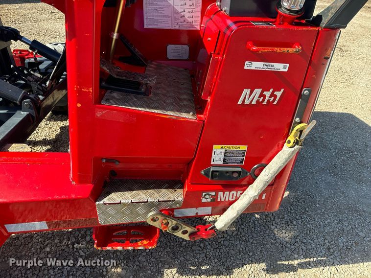 image for item EH6548 2006 Moffett M55 forklift