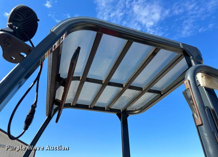 image for item EH6548 2006 Moffett M55 forklift