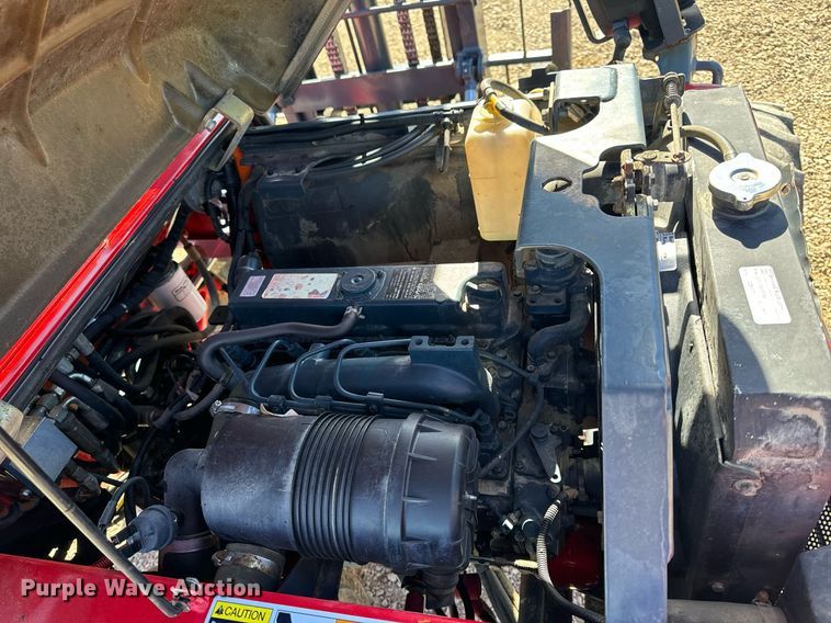 image for item EH6548 2006 Moffett M55 forklift