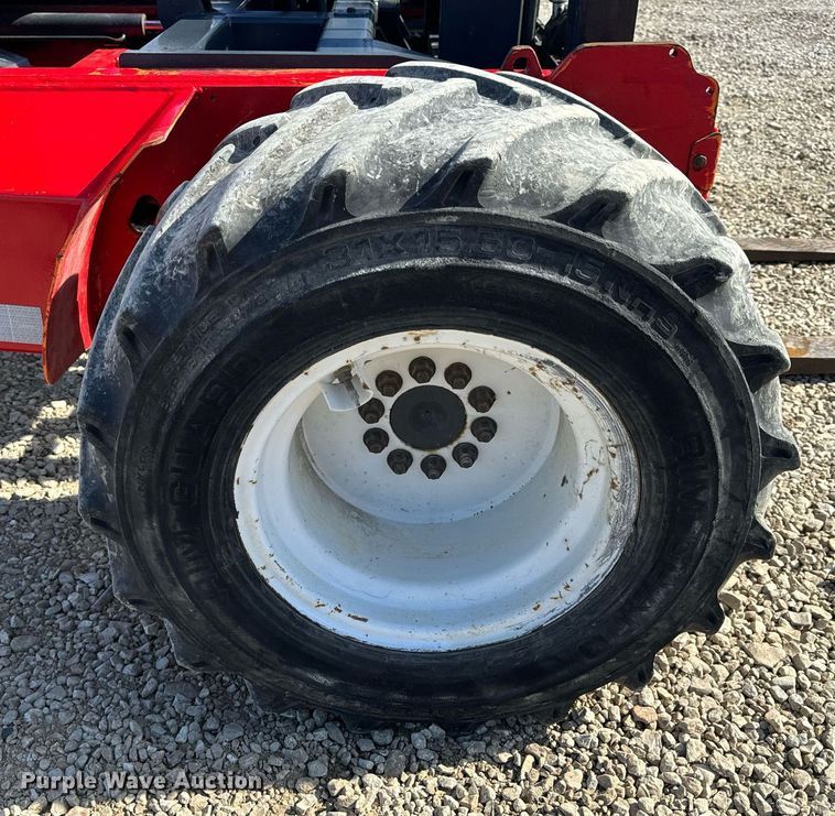 image for item EH6548 2006 Moffett M55 forklift